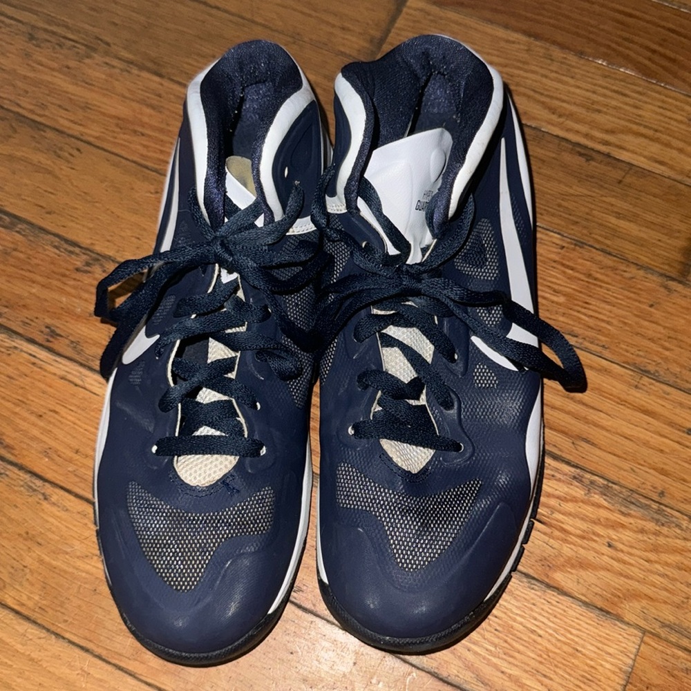 Nike Basketball Shoes high top hyper guard up blue 7Y (Big Boy)